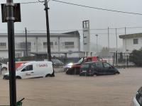 Sete desalojados em Abrantes, 4 automobilistas tiveram de ser resgatados dos carros e muitas inundações (c/áudio, fotos e vídeo) - EM ATUALIZAÇÃO 