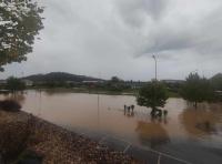 Sete desalojados em Abrantes, 4 automobilistas tiveram de ser resgatados dos carros e muitas inundações (c/áudio, fotos e vídeo) - EM ATUALIZAÇÃO 