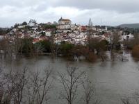 Em Abrantes, há estradas cortadas e evacuam-se as zonas baixas (Em atualização)