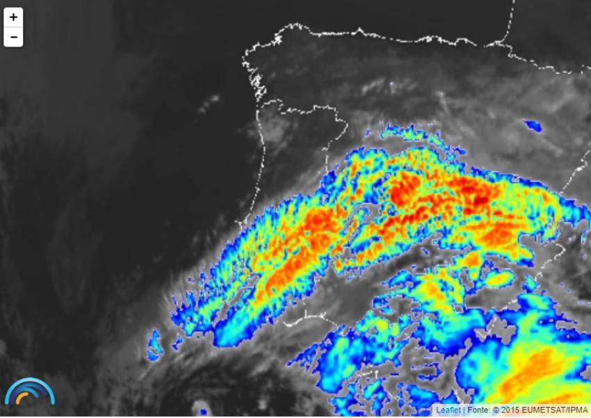 Santarém, Portalegre e Évora sob aviso amarelo devido à chuva