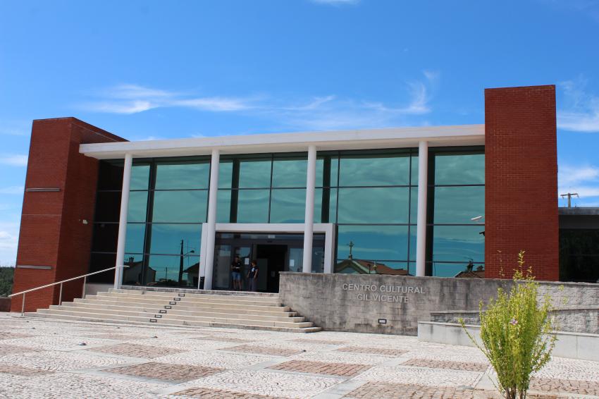 Centro Cultural Gil Vicente com apoio de 200 mil euros para programação (C/ Áudio)