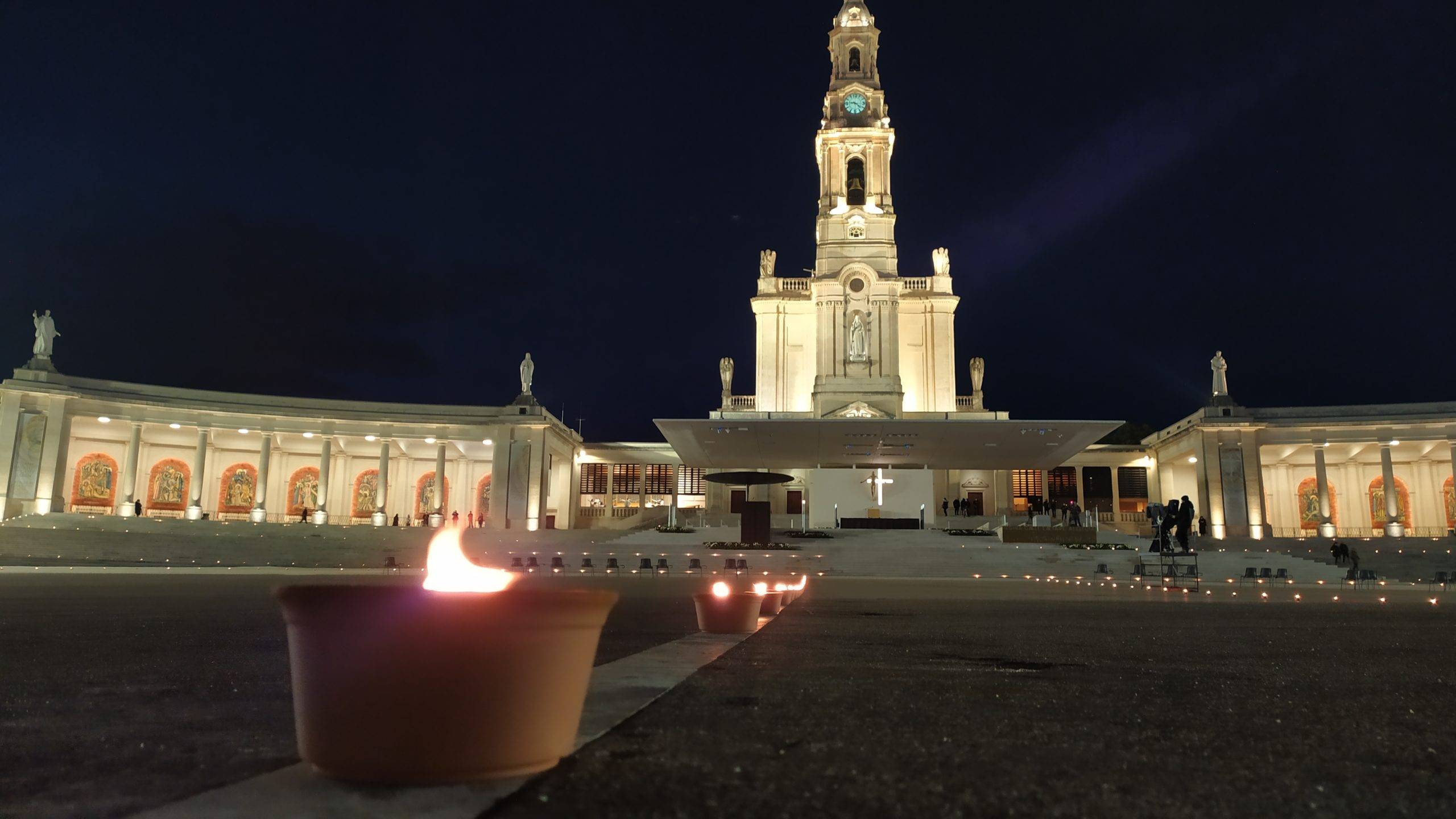 Jovens vão rezar pela paz em Fátima na madrugada de sexta-feira